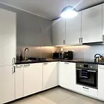 Apartament Dmowskiego 19c- Self Check-in 20h ~ Lift