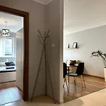Dmowskiego 19c- Self Check-in 20h ~ Lift Apartament