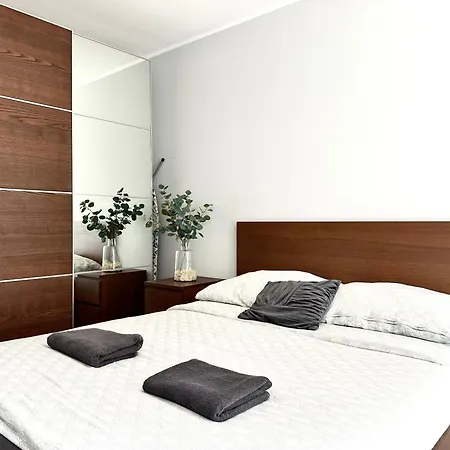 Διαμέρισμα Dmowskiego 19c- Self Check-in 20h ~ Lift *